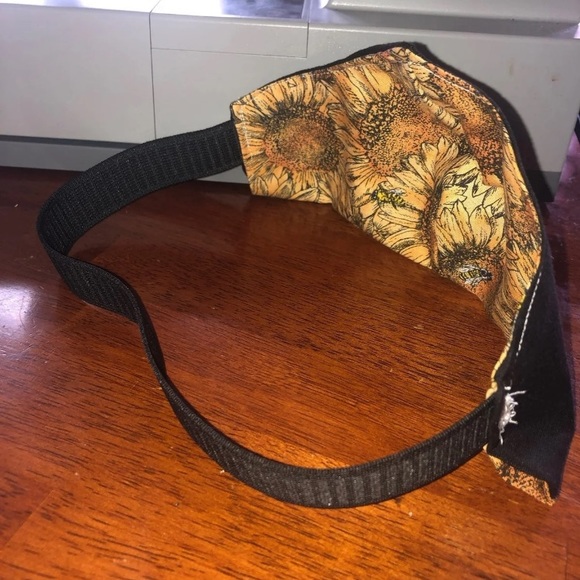 Sunflower handmade face mask behind head elastic - Picture 8 of 16